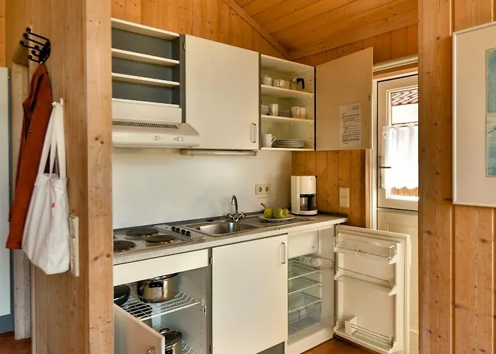 Am Waldrand - Typ C Fuer 6 Personen - Qualle *